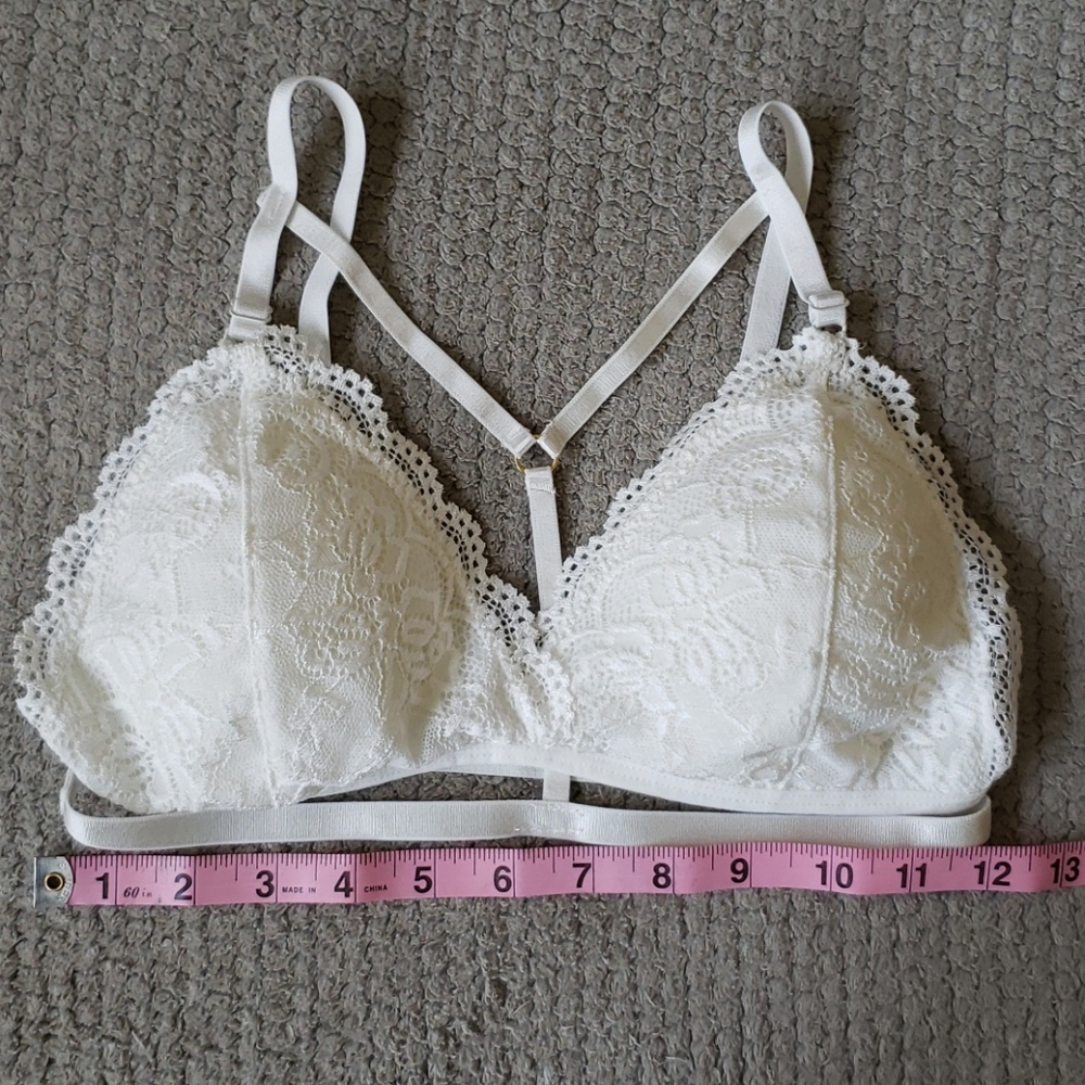Lacey bralette
